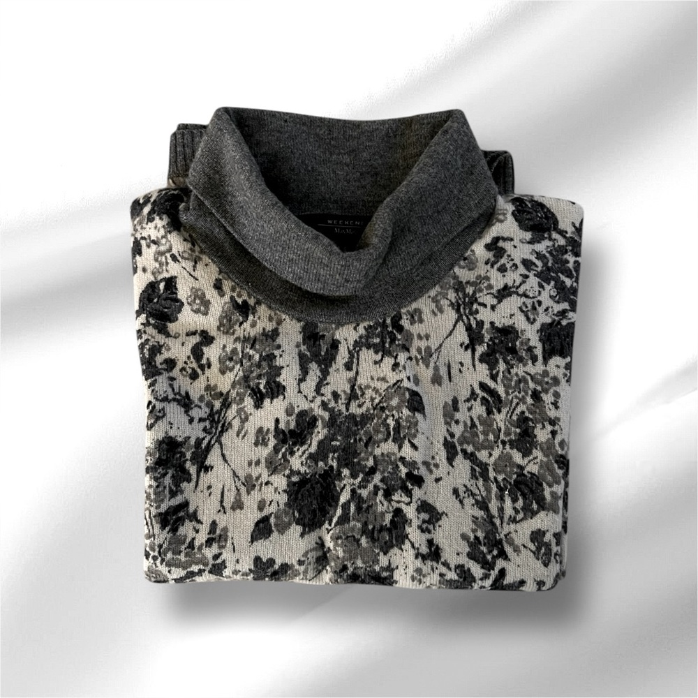 MaxMara Weekend Cashmere/Wool Turtleneck Sweater